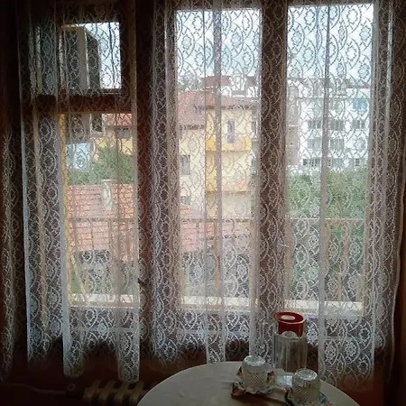 Lavega Kyustendil